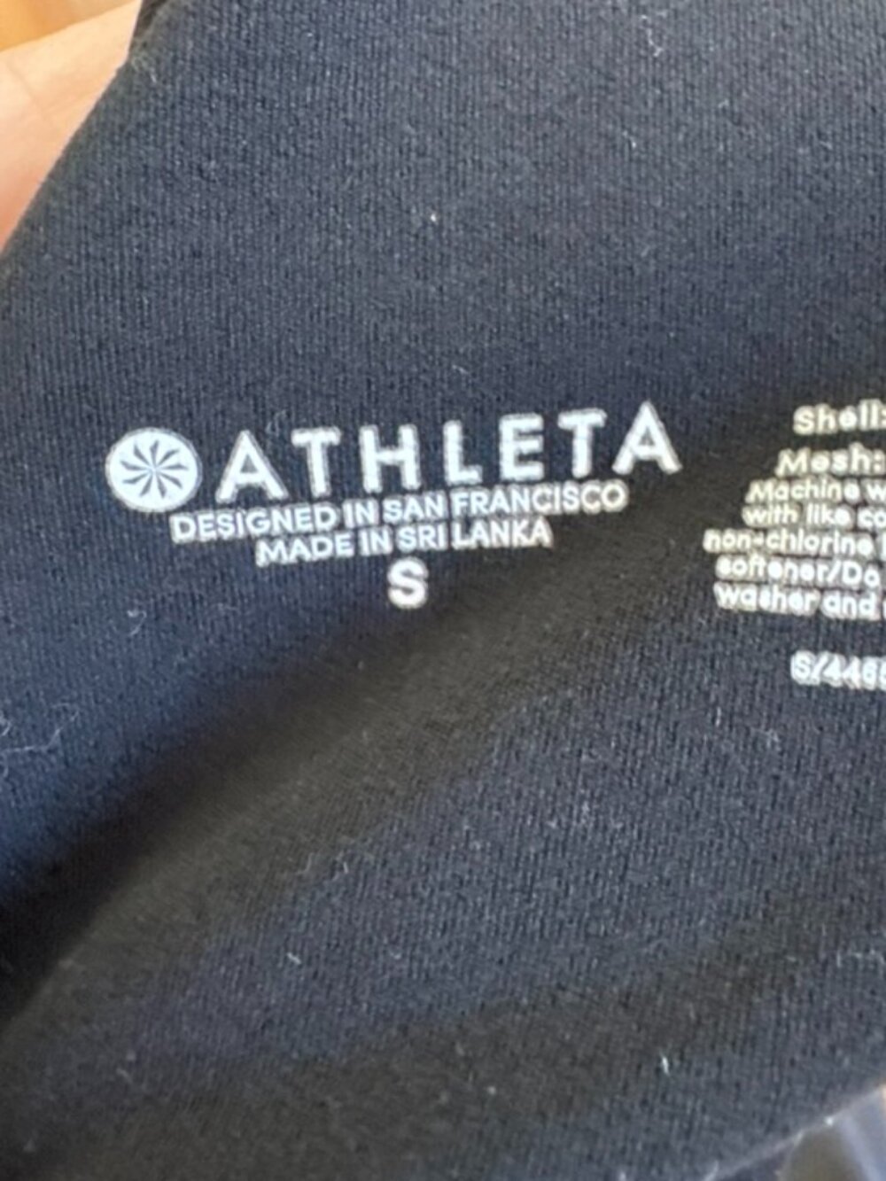 Athleta Longline Sports Bra Black Size S Scoop Neck Removable Pads - Picture 2 of 5